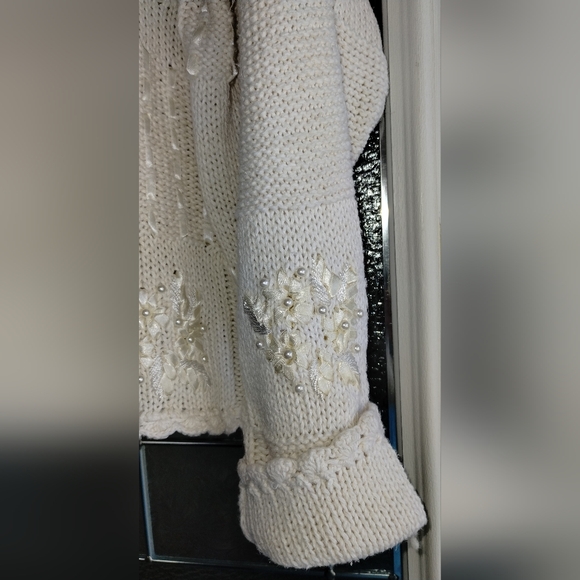 Vintage JK America Brand Cream Cardigan Sweater - Picture 10 of 11